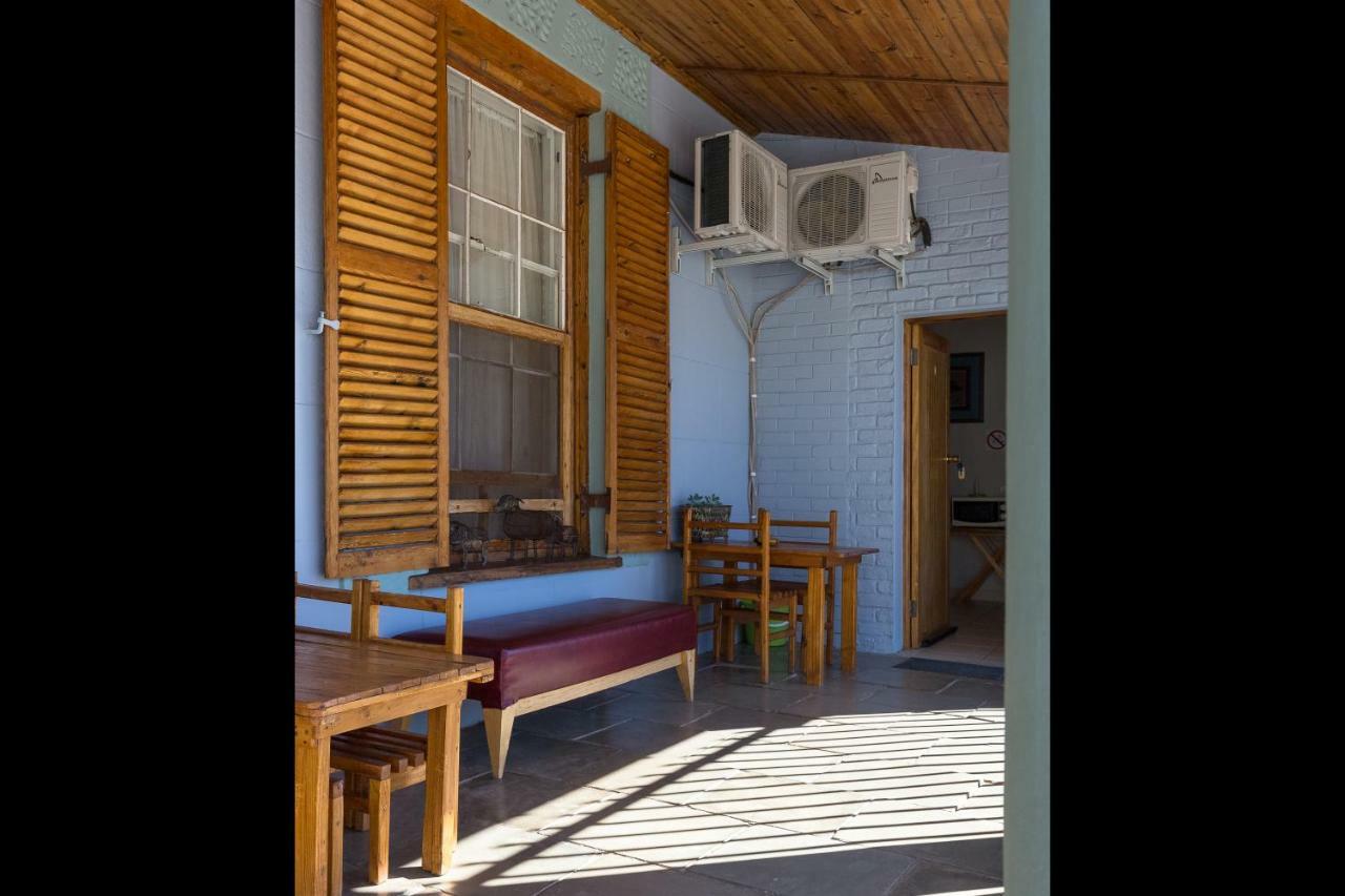 La La Dathel Guesthouse Colesberg Exterior photo